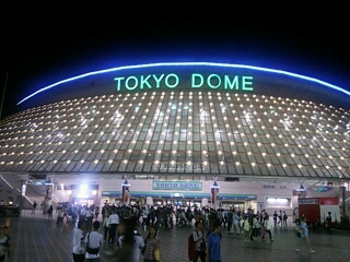 夜の東京ドーム